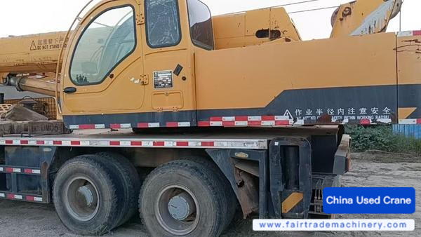Buy XCMG QY20G Used Crane / 1